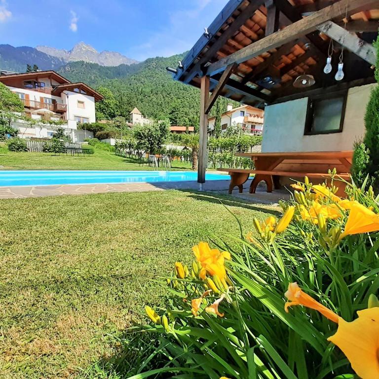 Fröhlichhof Wohnung Pink Lady - Apartamento Deluxe de 2 dormitorios con vistas al jardín - 13