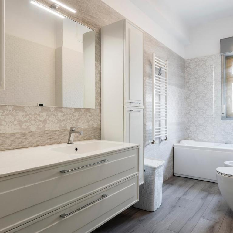 Guest House Conca D'Oro - Appartamento Deluxe con 2 Camere da Letto e Balcone - 13