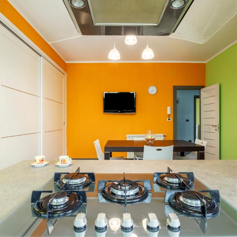 Guest House Conca D'Oro - Appartamento Deluxe con 2 Camere da Letto e Balcone - 2