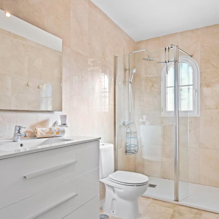 Beautiful House in a quiet area - Casa de 2 dormitorios - 21