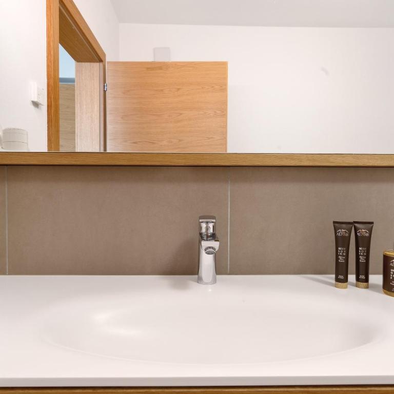 Landhaus Antonius Eppan - Appartamento Deluxe con 2 Camere da Letto e Vista Giardino - 28
