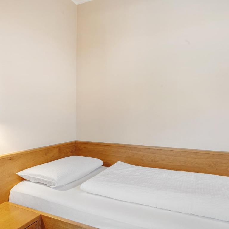 Landhaus Antonius Eppan - Appartamento Deluxe con 2 Camere da Letto e Vista Giardino - 25