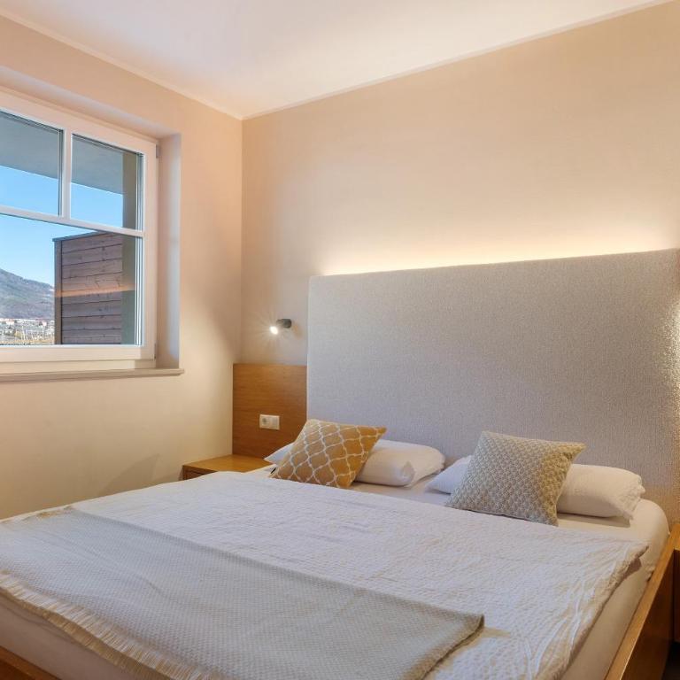 Landhaus Antonius Eppan - Appartamento Deluxe con 2 Camere da Letto e Vista Giardino - 17