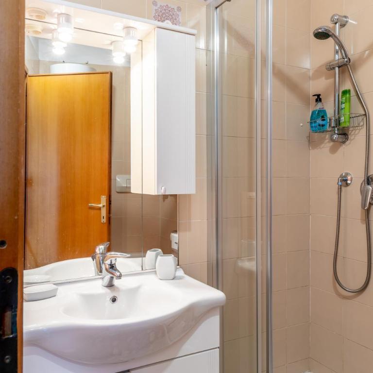 Casa Vacanza Marina di Pietrasanta - Appartement 1 Chambre Supérieur avec Balcon - 13