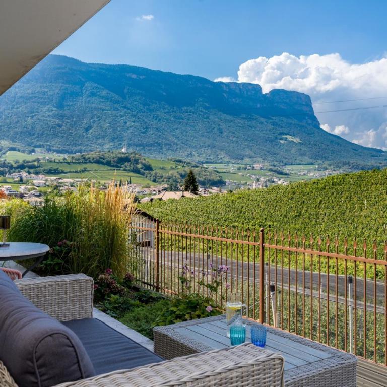 Landhaus Antonius Eppan - Appartamento Superior con Vista Città - 1