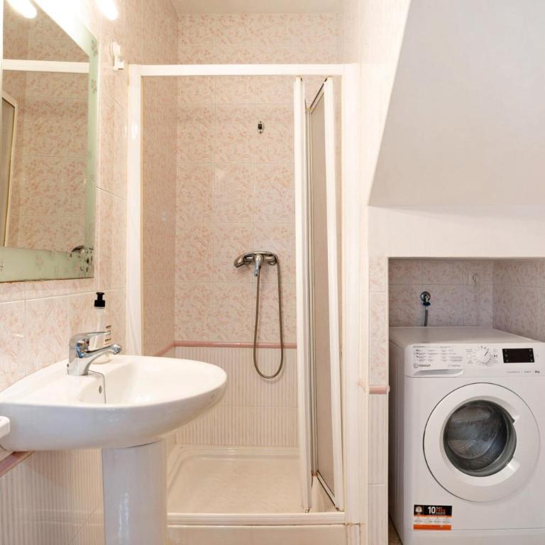 Adosado Conil Centro - familias - Apartamento Premium de 3 dormitorios con balcón - 17