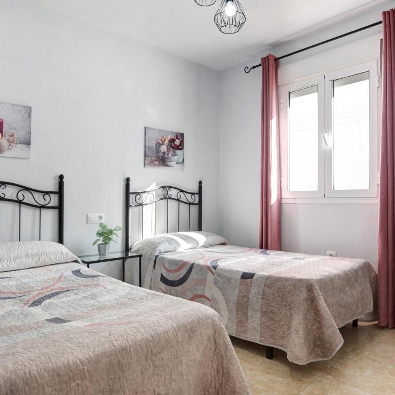Adosado Conil Centro - familias - Apartamento Premium de 3 dormitorios con balcón - 18
