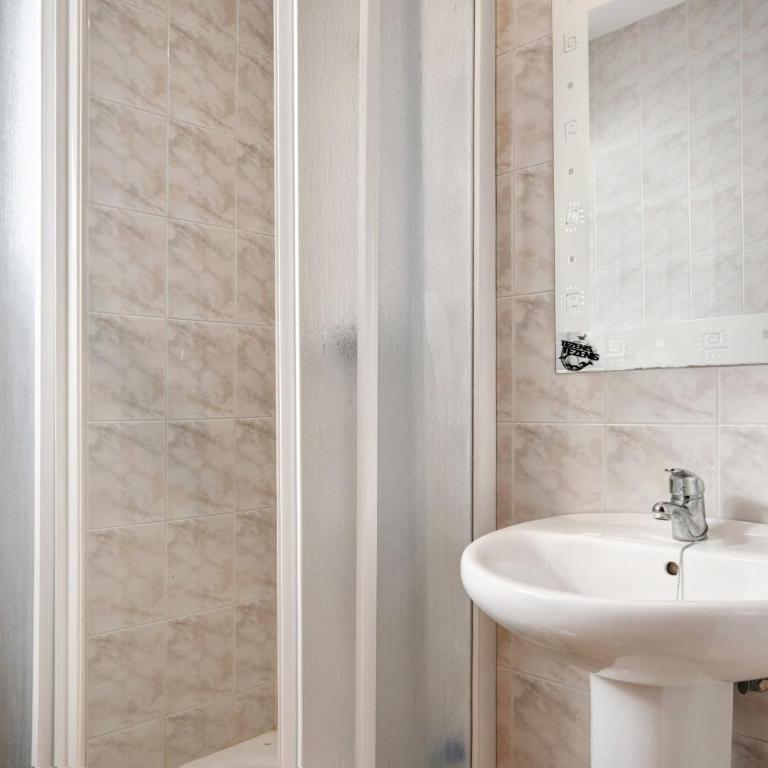 Adosado Conil Centro - familias - Apartamento Premium de 3 dormitorios con balcón - 21