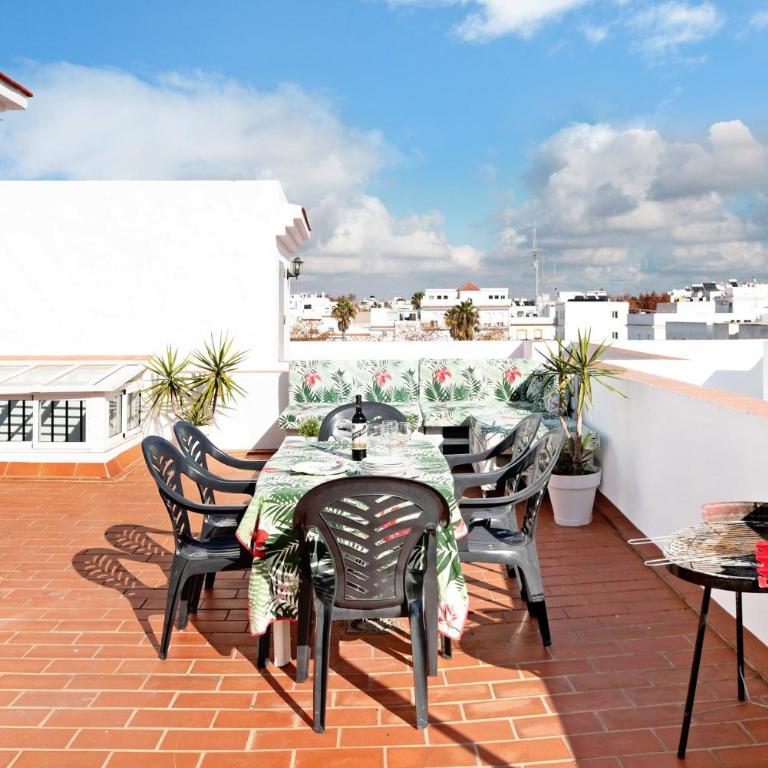 Adosado Conil Centro - familias - Apartamento Premium de 3 dormitorios con balcón - 23
