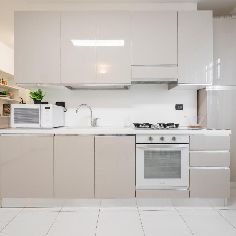 La Casa di Mia - Appartamento Superior con 1 Camera da Letto e Balcone - 7