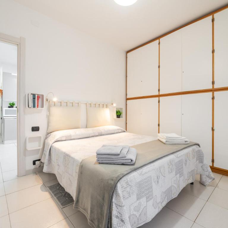 La Casa di Mia - Appartamento Superior con 1 Camera da Letto e Balcone - 11