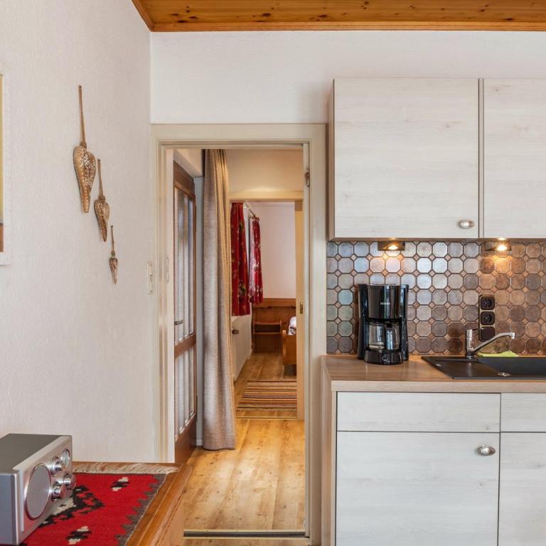 Häuserl - Apartment mit 1 Schlafzimmer und Gartenblick - 7
