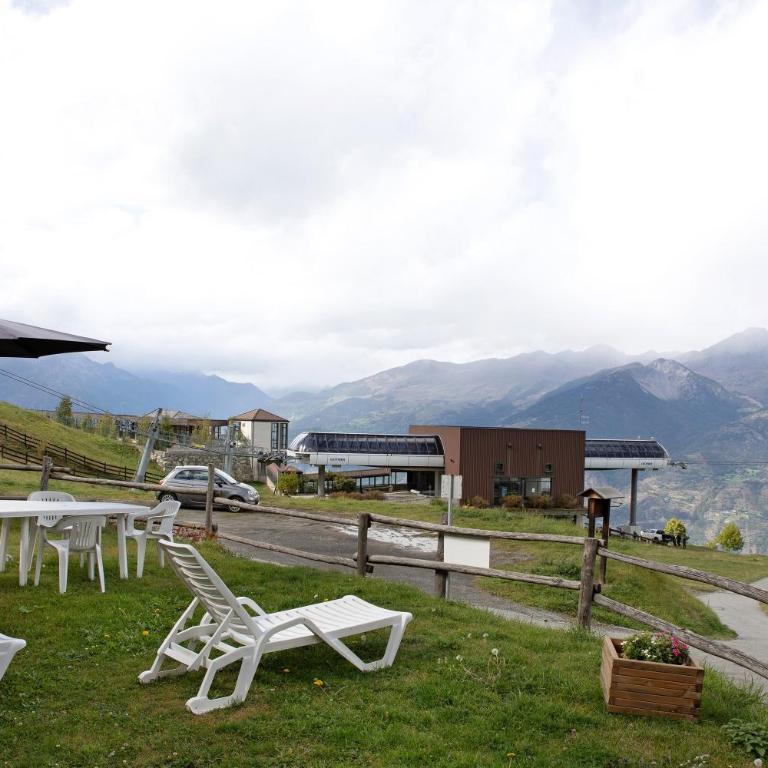 Appartamento Pila Vacanze - Appartamento Deluxe con 2 Camere da Letto e Vista Giardino - 43