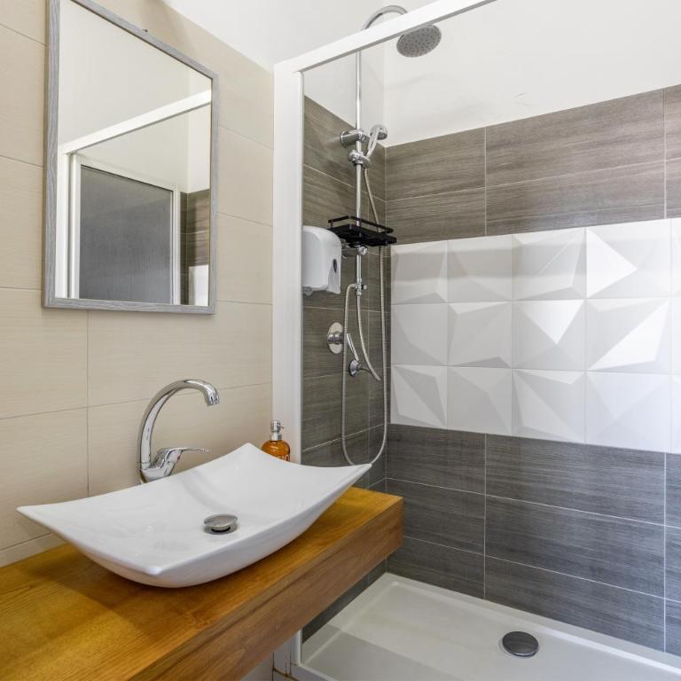 Calypso Il Binario Apartment - Appartamento Premium con 3 Camere da Letto e Balcone - 15