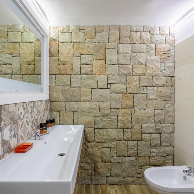 Calypso Il Binario Apartment - Appartamento Premium con 3 Camere da Letto e Balcone - 13