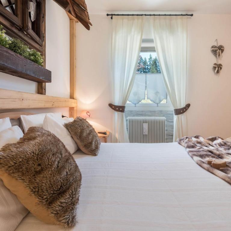 Casa Ferrazza Natalie - Appartamento Deluxe con 2 Camere da Letto e Balcone - 9