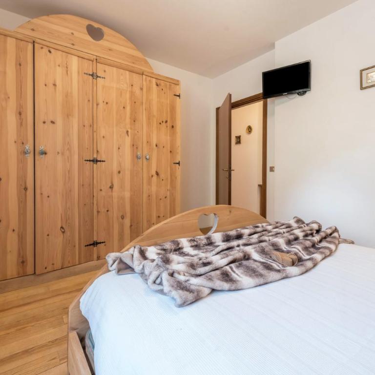 Casa Ferrazza Natalie - Appartamento Deluxe con 2 Camere da Letto e Balcone - 12
