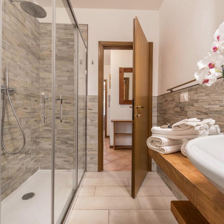 Casa Ferrazza Natalie - Appartamento Deluxe con 2 Camere da Letto e Balcone - 19
