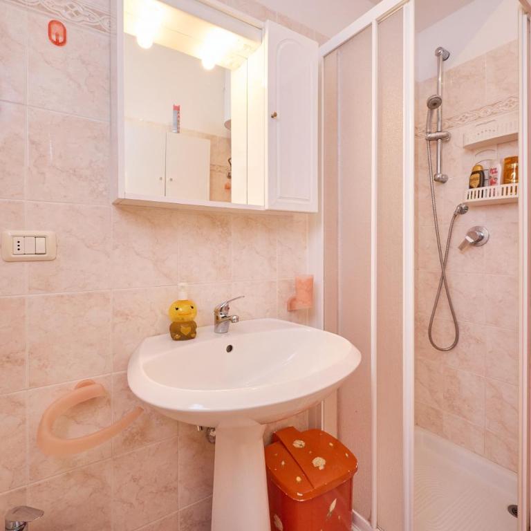 San Vincenzo Podere San Luigi - Appartamento Deluxe con 2 Camere da Letto e Balcone - 16