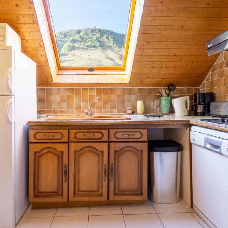 Appartement n°10 - 8 personnes - Two-Bedroom Deluxe Apartment with Garden View - 10