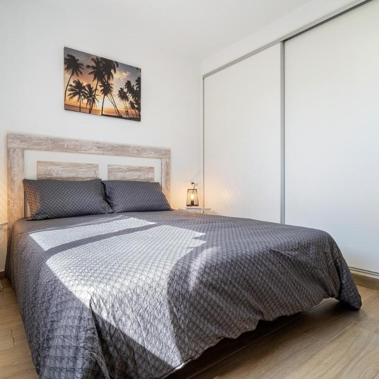 Francesca - One-Bedroom Apartment with Garden - 13