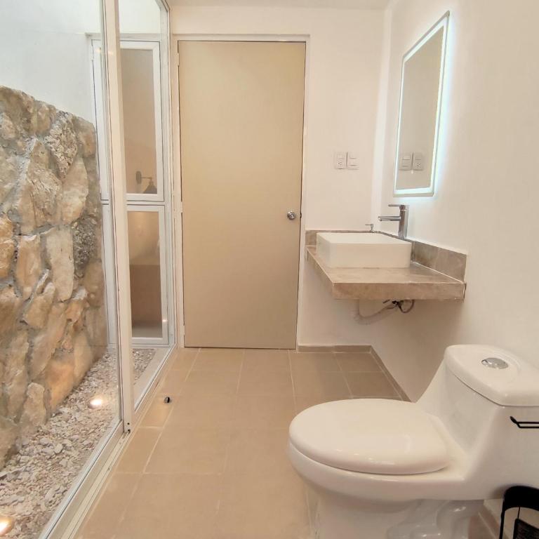 Casa Colibri Central Villa with Private Pool and Tub Merida - One-Bedroom Apartment - 14