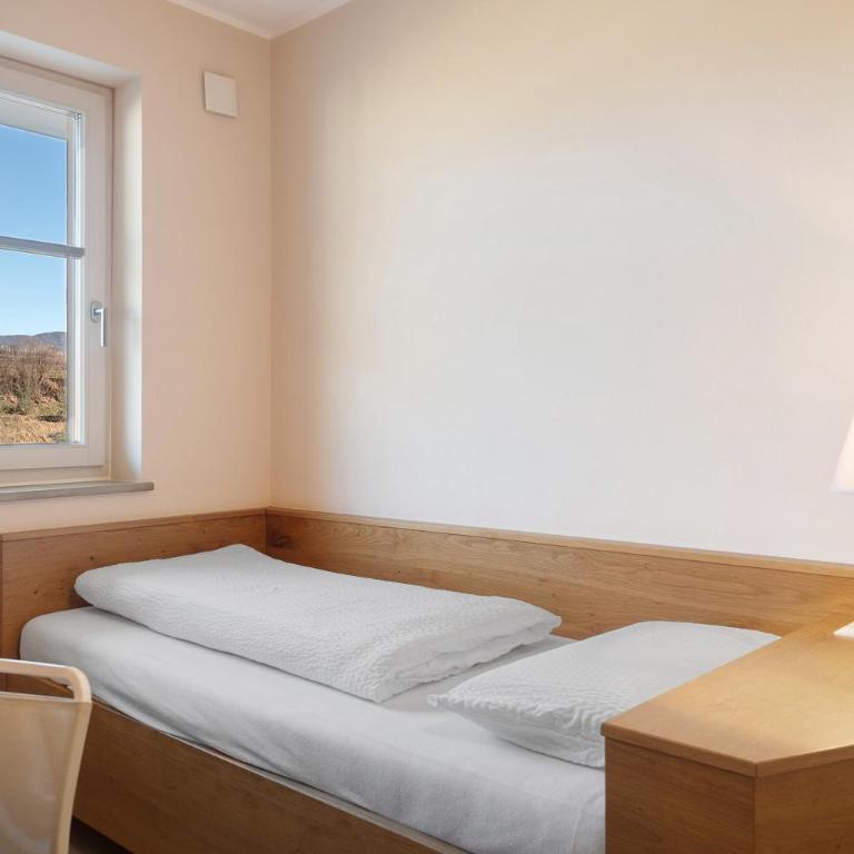 Landhaus Antonius Eppan - Appartamento Deluxe con 2 Camere da Letto e Vista Giardino - 20