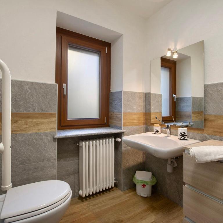Agriturismo La Grange - Appartamento Deluxe con 2 Camere da Letto e Vista Giardino - 18