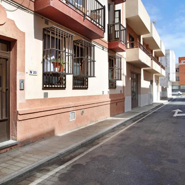 Casa Mariposa - Superior One-Bedroom Apartment with Balcony - 22