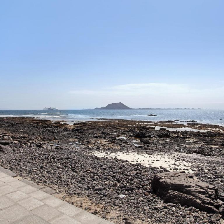 Casa Mariposa - Superior One-Bedroom Apartment with Balcony - 23