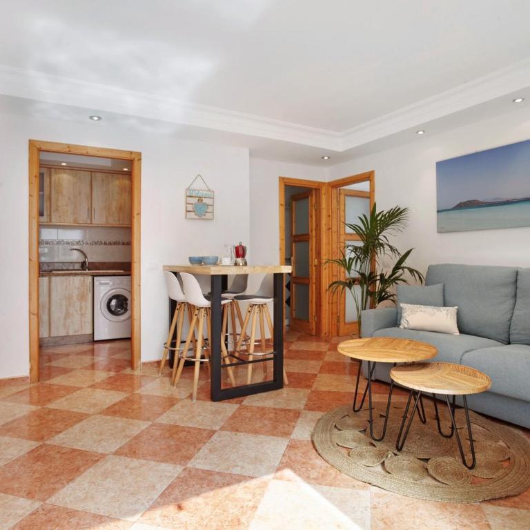 Casa Mariposa - Superior One-Bedroom Apartment with Balcony - 18