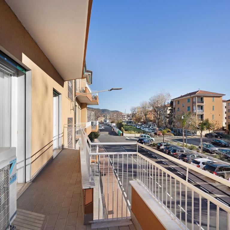Victoria Apartments Lucus Bormani - Appartamento Deluxe con 2 Camere da Letto e Balcone - 4
