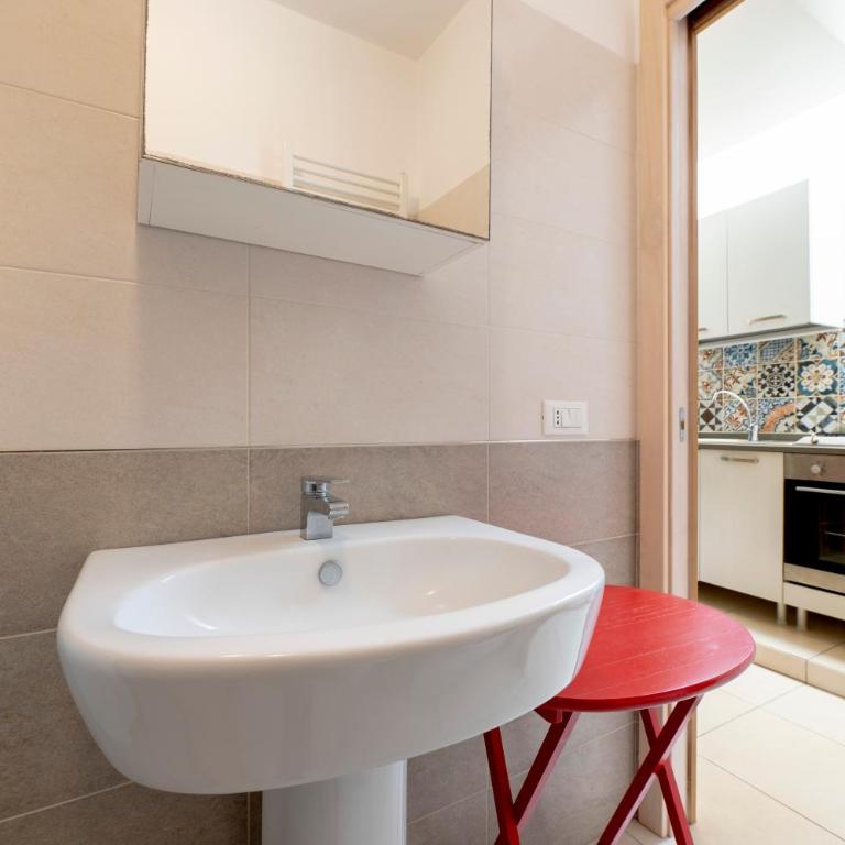 Alle Porte Del Centro - Appartamento Superior con 1 Camera da Letto e Balcone - 17