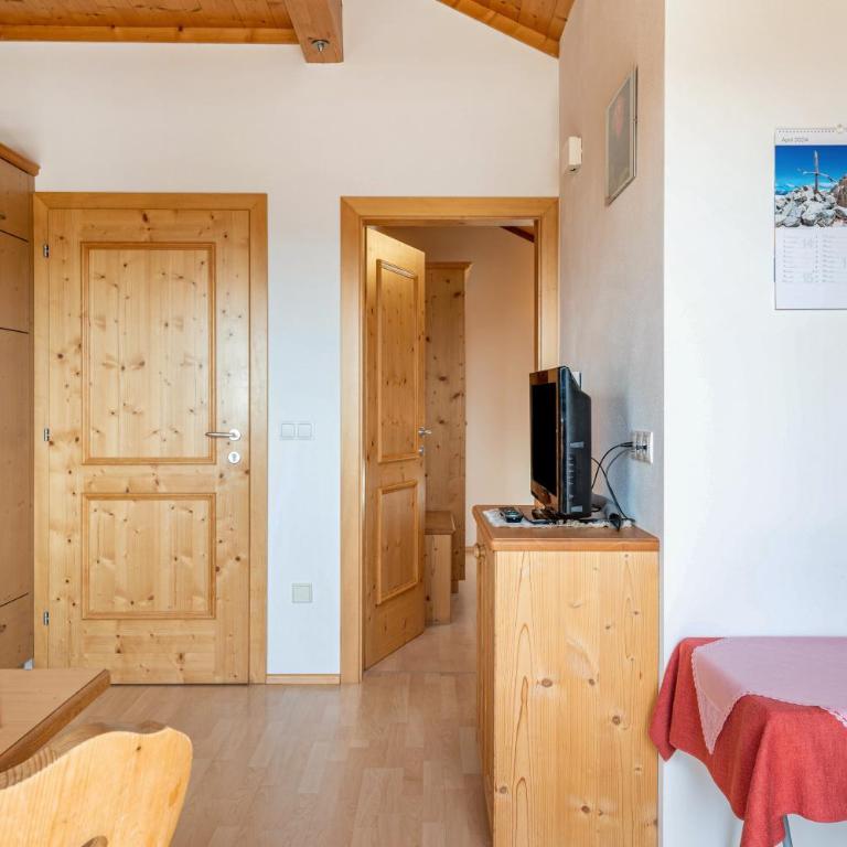 Haus Alpenblick Apt Brunelle - Superior Apartment mit 1 Schlafzimmer und Balkon - 11