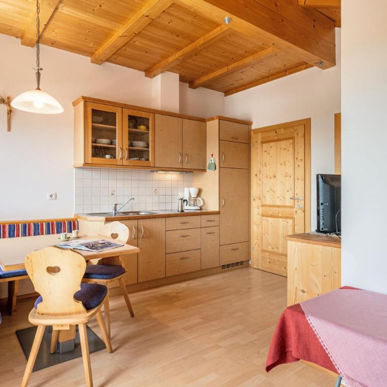 Haus Alpenblick Apt Brunelle - Superior Apartment mit 1 Schlafzimmer und Balkon - 6