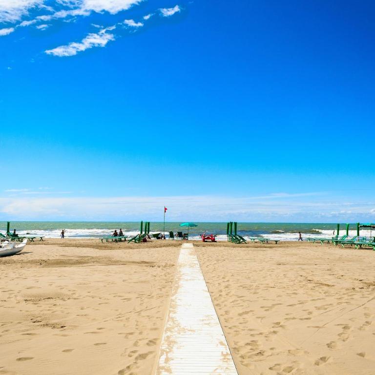 Villino Flora a Viareggio - Two-Bedroom House - 2