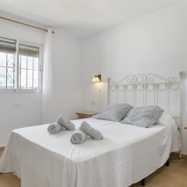 Complejo Alejandra - Apartamento Superior con vistas a la ciudad - 9