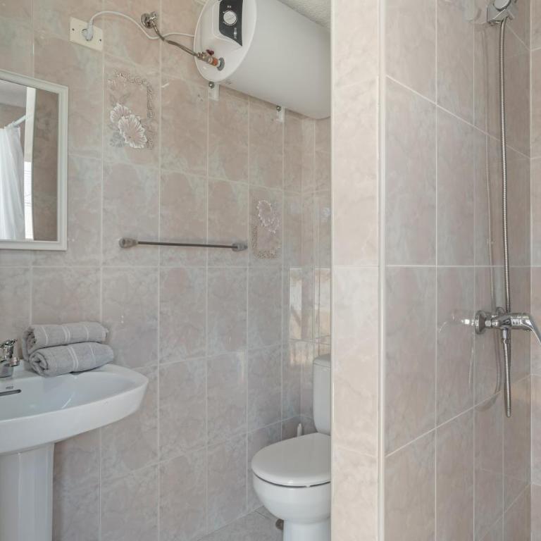 Complejo Alejandra - Apartamento Superior con vistas a la ciudad - 14