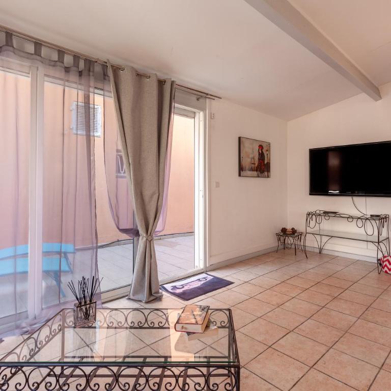 Appartement Spacieux - Superior Apartment with City View - 5