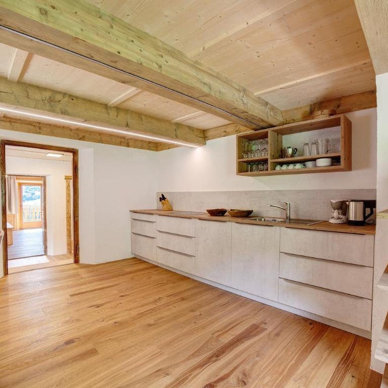 Schlossbauer große Ferienwohnung - Appartamento Deluxe con 2 Camere da Letto e Vista Giardino - 9