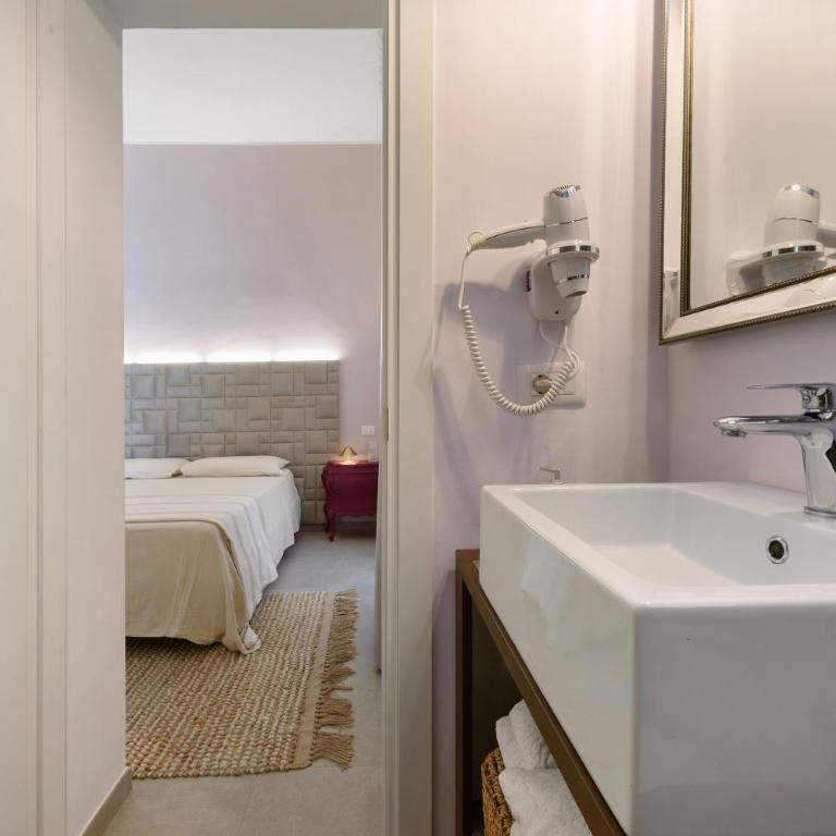 Suite with garden and parking - Appartamento con 1 Camera da Letto e Vista Giardino - 19