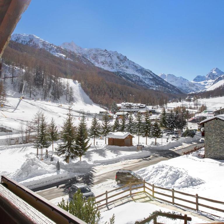 Arthemisia - Rhêmes-Notre-Dame - Camera Matrimoniale con Vista Montagna - 10