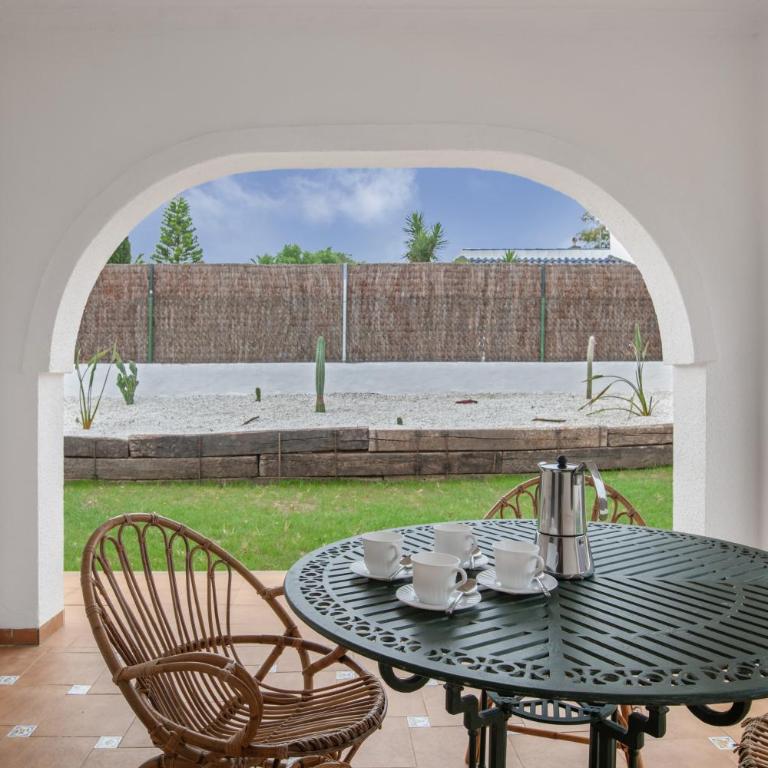 Complejo Alejandra - Apartamento Deluxe de 2 dormitorios con vistas al jardín - 1