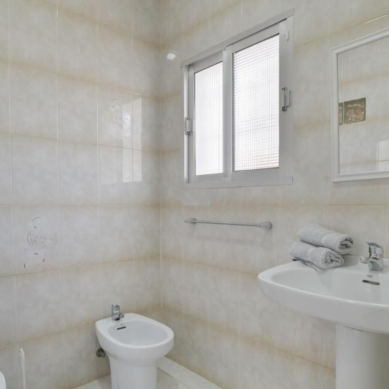 Complejo Alejandra - Apartamento Deluxe de 2 dormitorios con vistas al jardín - 15