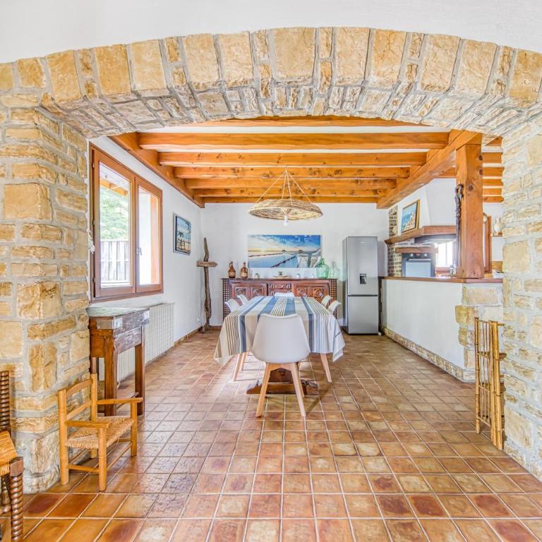 Maison de vacances Valériane - Maison 2 Chambres - 13