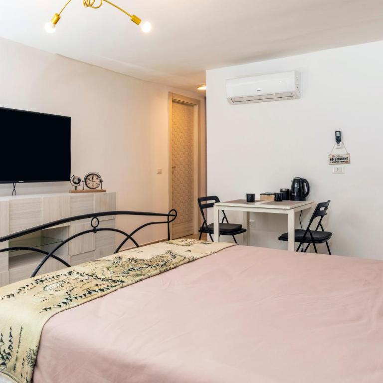 Il Mappamondo - Standard Queen Room - 3