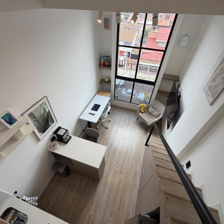 Modern Loft Duplex with Workspace Fast WiFi - Apartamento de 1 dormitorio - 16