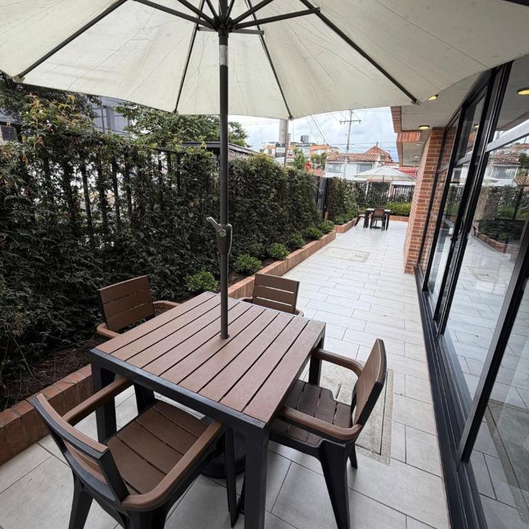 Modern Loft Duplex with Workspace Fast WiFi - Apartamento de 1 dormitorio - 28