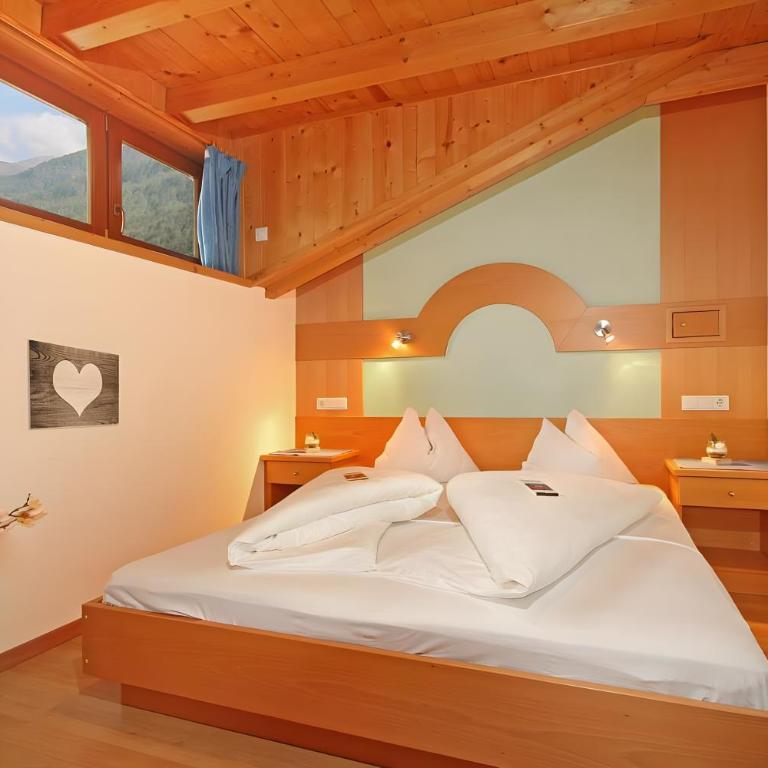 Appartements Obermairhof - Superior One-Bedroom Apartment with Balcony - 10