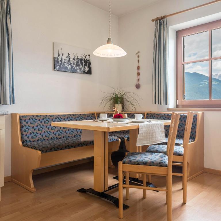 Woehrmannhof Apt Spinnrad - Two-Bedroom Deluxe Apartment with Garden View - 6